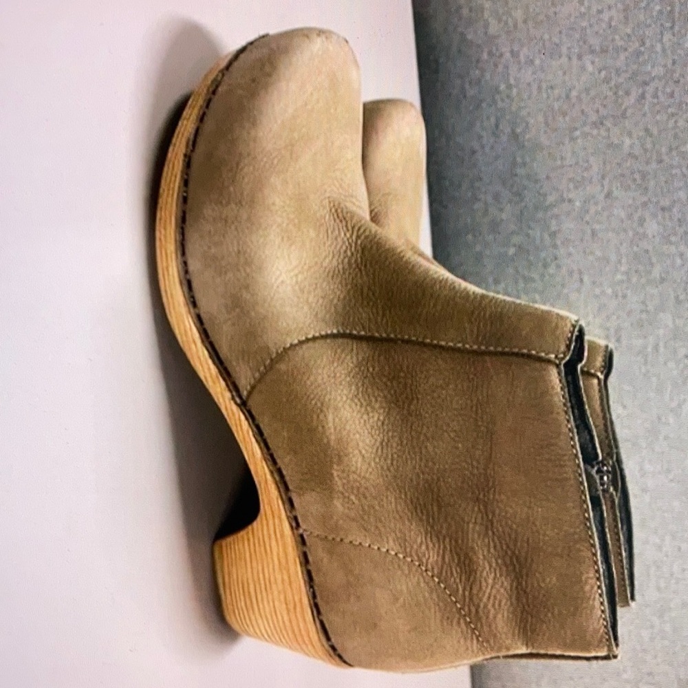 Dansko Maria bootie taupe milled unbuckle size 38